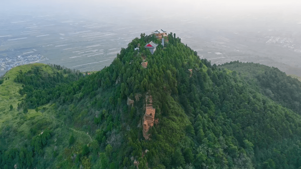 落日满秋山 武帝山巍峨美丽_合阳县