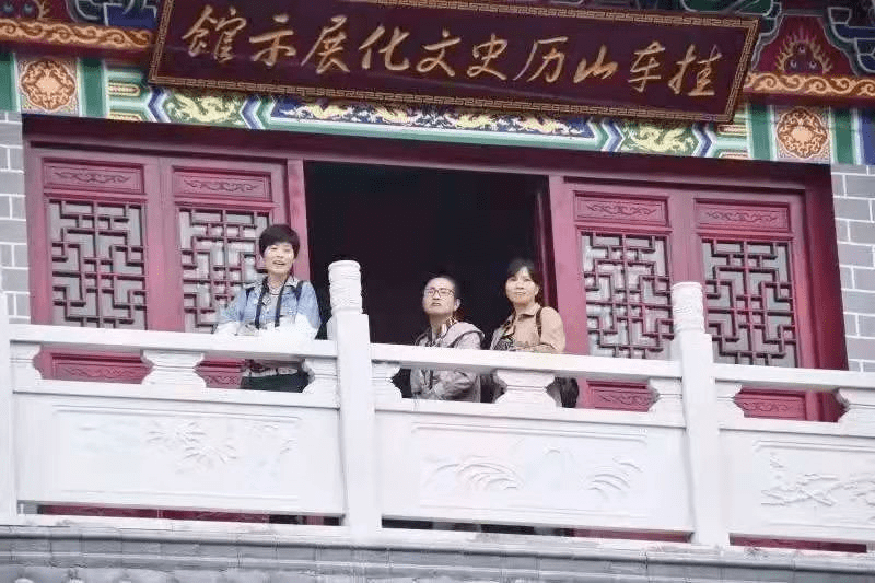 毛万标家乡挂车山