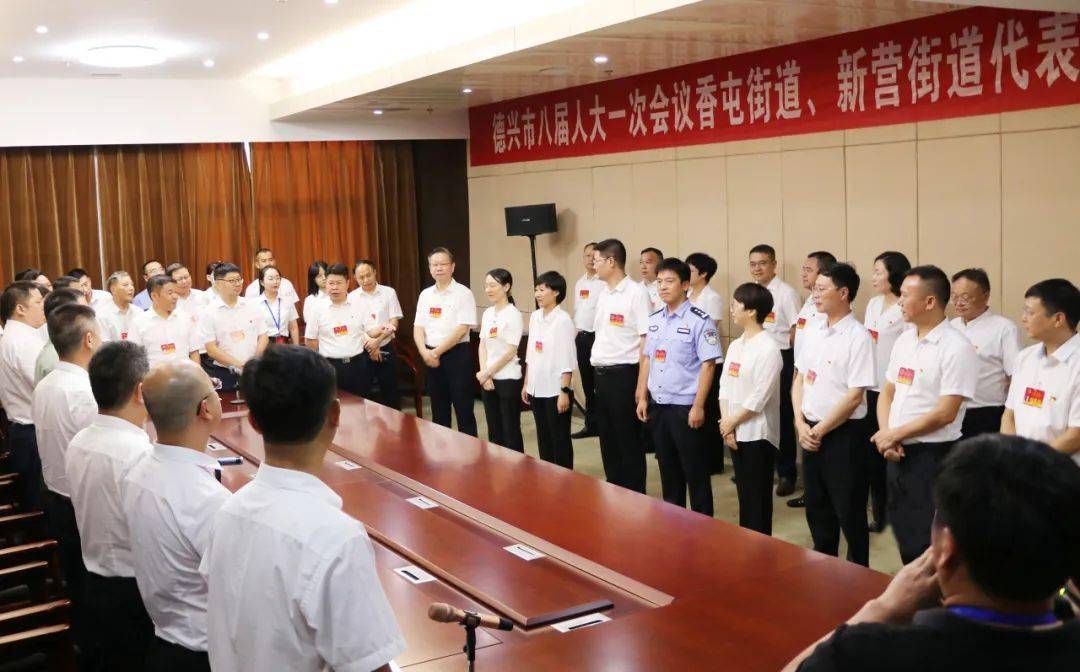 副书记,代市长陈武军,市人大常委会主任李元涛,市委常委李丹,蔡必盛