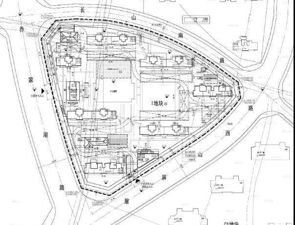 通银以成交价56700万元摇号竞得2021-13号翠屏山i地块,楼面价11014