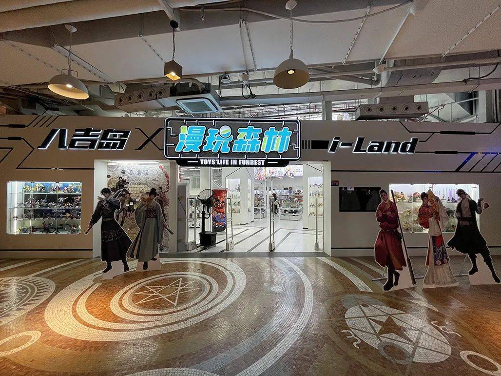 一家二次元手办实体店,到底藏了多少惊喜?_模型
