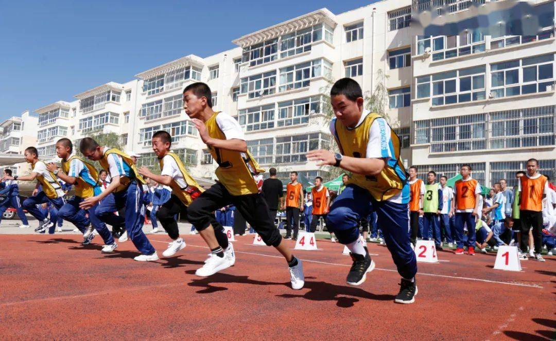 运动场上,固原少年们超燃!