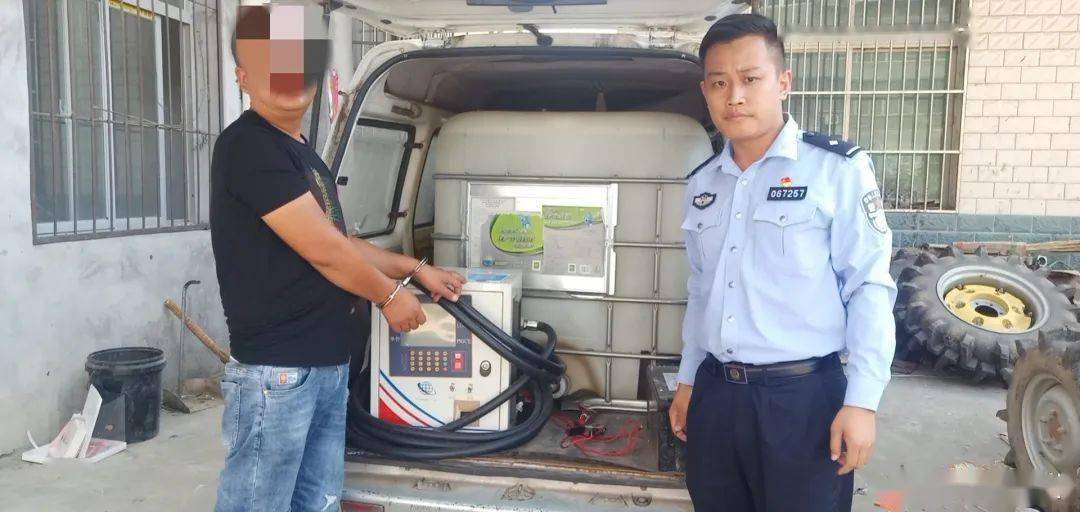 查获非法改装加油车