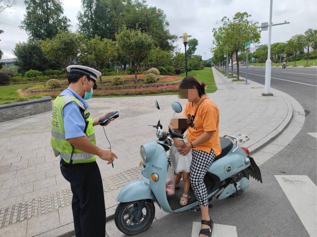 赶紧上牌嘉兴交警全面开展无牌电动车清零行动