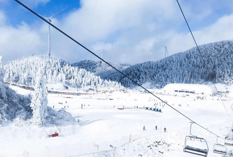 川渝体育旅游精品推荐③探营西南最大高山滑雪场重庆南天湖国际滑雪场