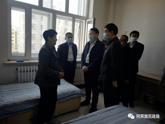 呼伦贝尔市政府党组成员,副市长提名人选黄锋一行到阿荣旗民政养老