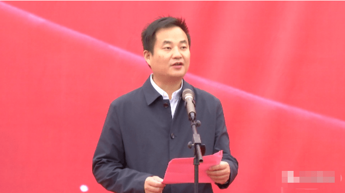 微黄梅振奋这家总投资30亿的项目今天在黄梅正式开工