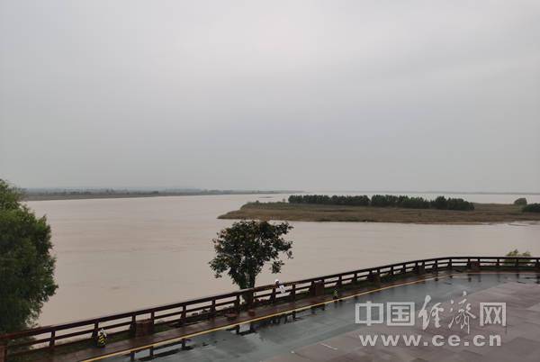 黄河"悬河"起头处,黄河南岸大堤零公里起始处都在这里,黄河郑州段素有