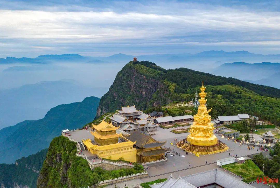 峨眉山金顶再添新景