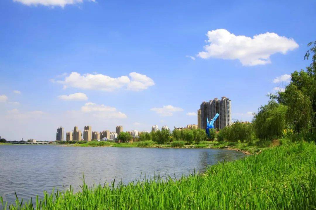 滦南北河(图片由唐山市水利局提供)迁西长河(图片由唐山市水利局提供)