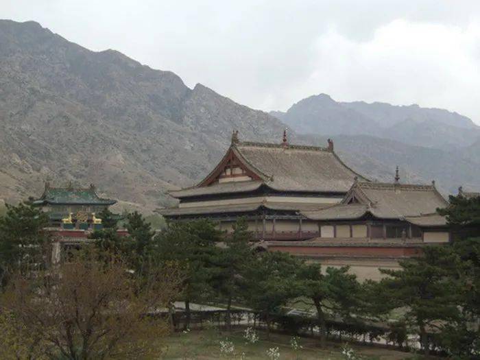 包头古迹:美岱召(明代,土右旗)