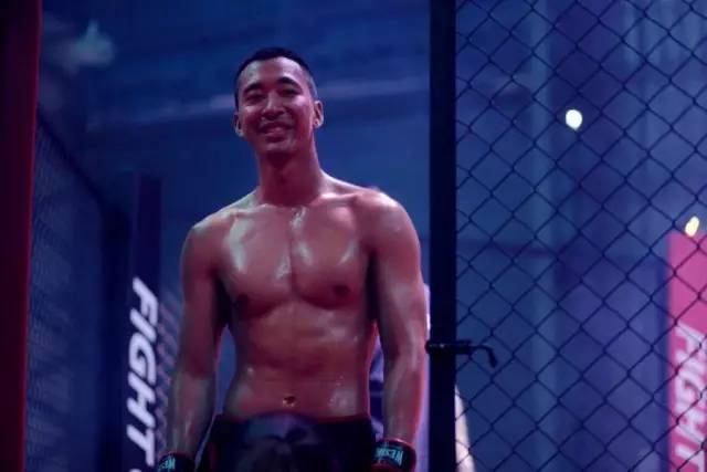 黄立行|对话演员黄立行