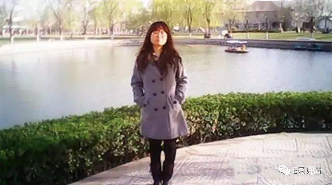 裴欣落叶外二首