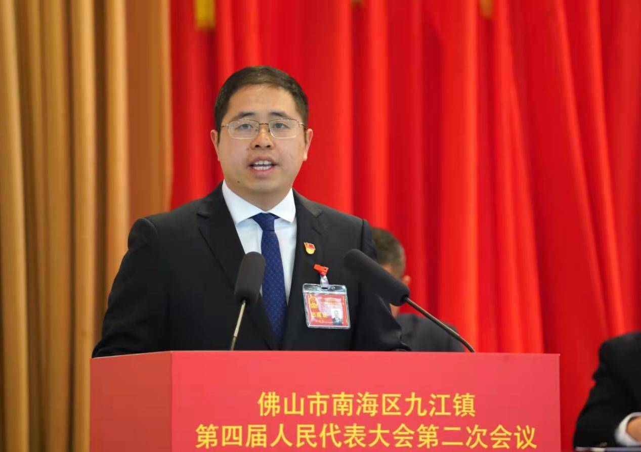 罗淮东九江要以赛龙夺魁之志俯腰划桨之劲争当南海区城乡融合发展先行