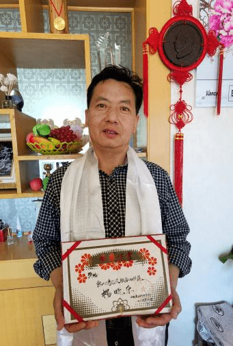 牧民西迁把"天边的索加"建成生态美好的新牧区_治多县_治渠乡_莫曲