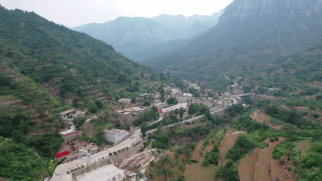 陶泉乡辉水村在县委,县政府的坚强领导下,紧紧抓住乡村振兴政策的大势