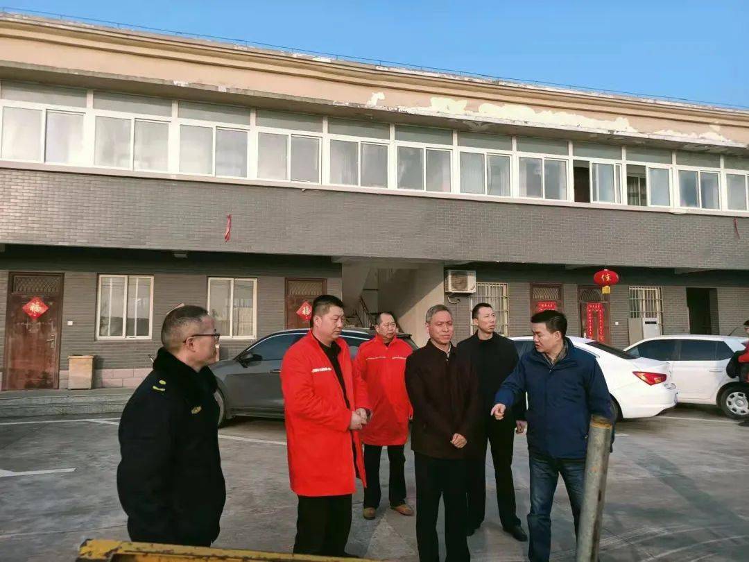 沈明举一行先后来到唐南华通燃气站,百大超市,县医院,长途客运站,固镇