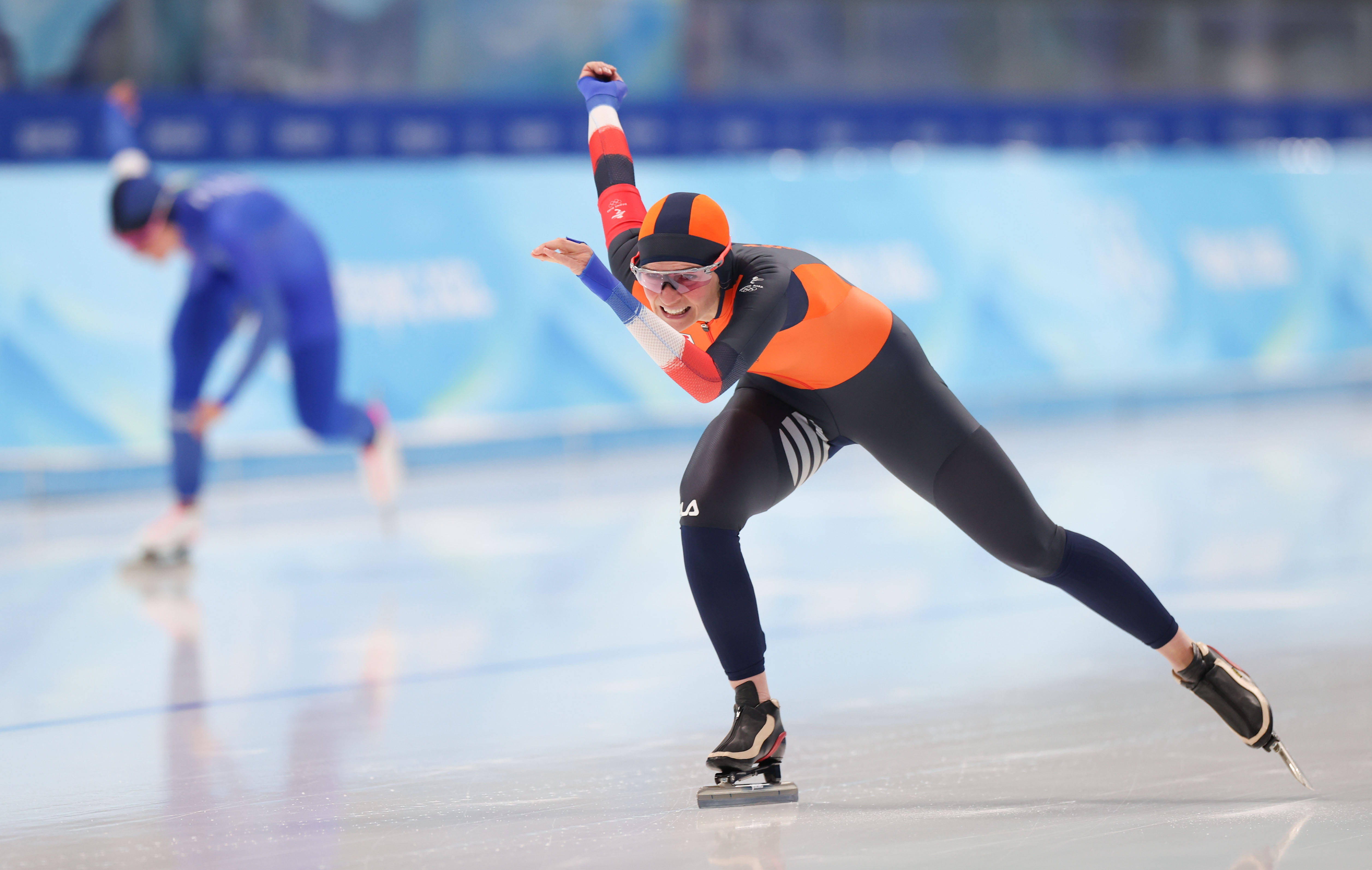 速度滑冰——女子3000米决赛:荷兰选手伊雷妮·斯豪滕
