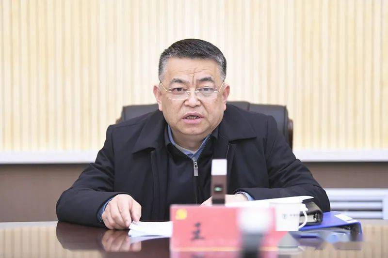 要闻旬邑县委理论学习中心组召开学习会议