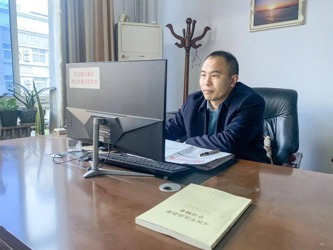 走近河南省人民满意的政法干警郭明辉