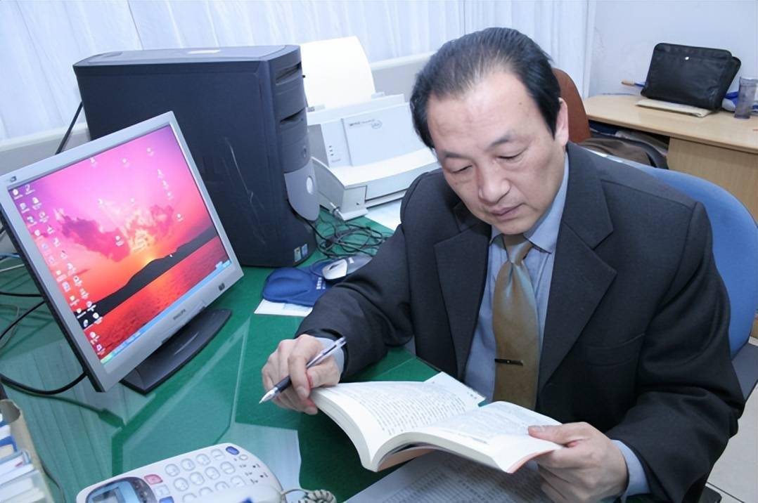 亲近文字诗歌郑洪杰