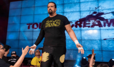 5 汤米·追梦儿(tommy dreamer)在2010年离开wwe,但至今仍在进行摔跤