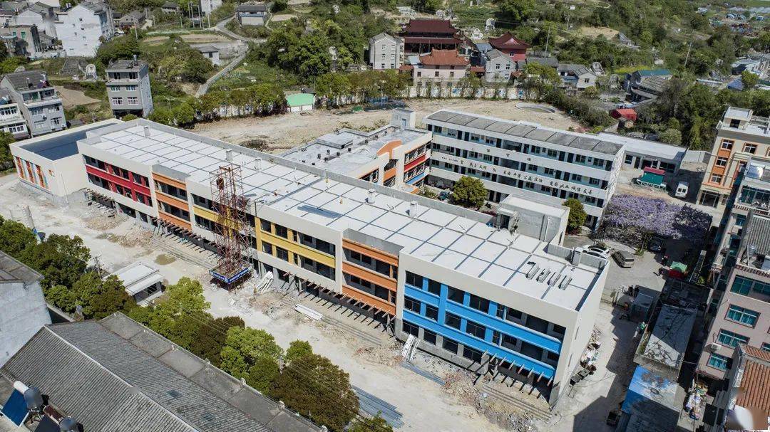 温岭市城南镇岙环幼儿园温岭市九龙小学神童门校区(暂定)新建项目位于
