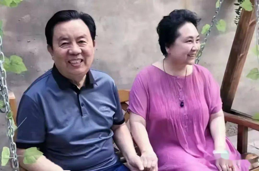 鉴赏夫妻画作神仙眷侣刘秀荣张志欣