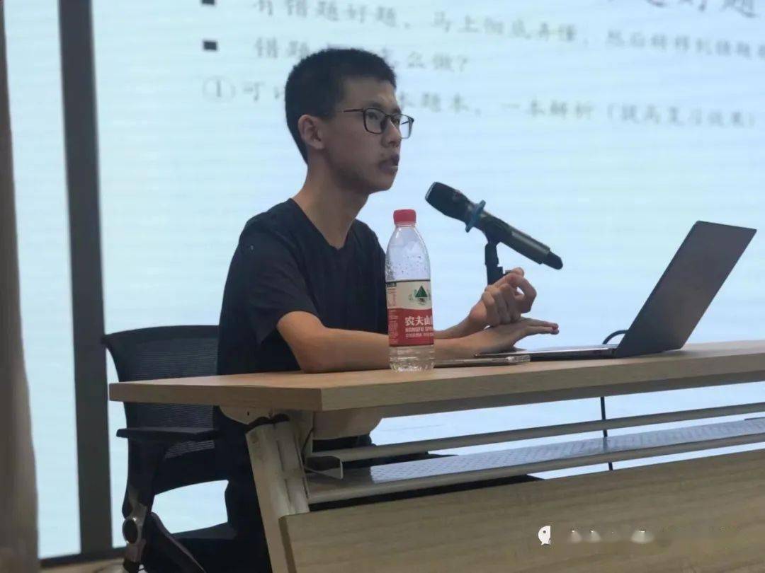 程楚翔和蒋佩云两位同学都已被西安交通大学录取.