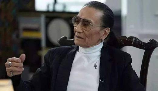 要说谢霆锋和刘德华的渊源,还要从其父亲谢贤开始说.