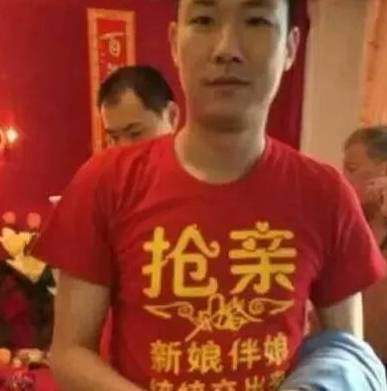 原创
幽默笑话:小朋友,这么热的天就不要在街上煎蛋了,容易中暑的