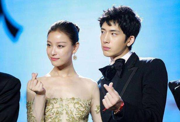 第四位赵丽颖,18年结婚,21年离婚冯绍峰和倪妮分手后,又被拍到和宋茜