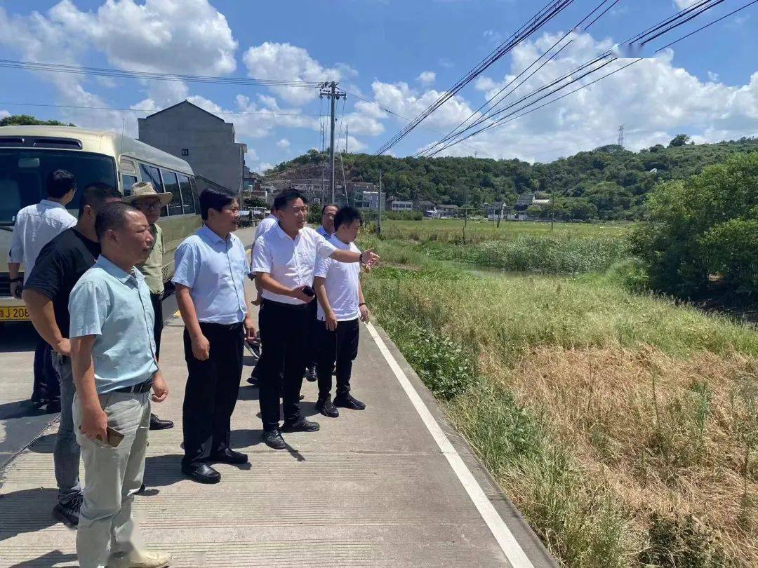 市人大常委会领导下沉基层单元开展主题活动_群众_朱明连_联络