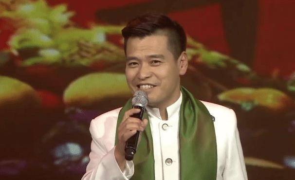 可能大家对二人转郭旺这位演员并不熟悉,甚至在听到这个人的名字时