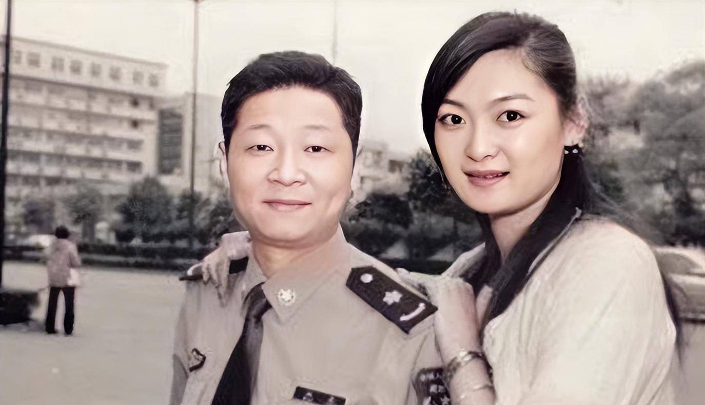 在胡静的记忆中,赵亮做过最浪漫的事,就是陪她去了海洋公园和和合动物