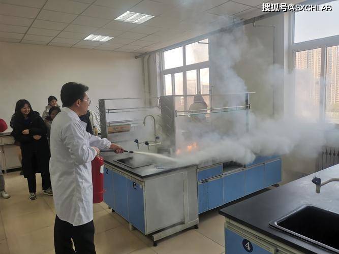 "西安实验室"的灭火方法有哪些_燃烧_火灾_液体