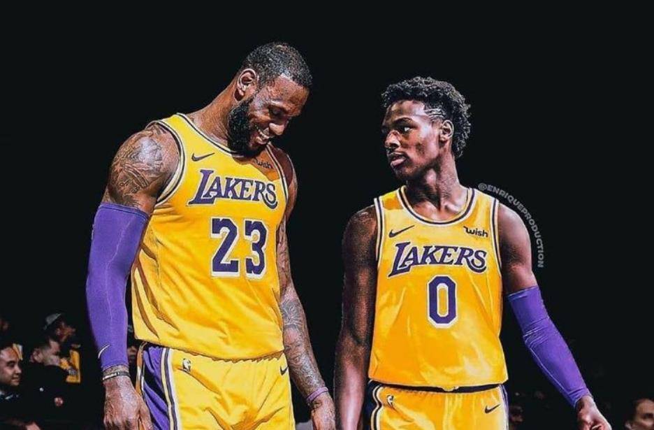 时隔近20年联盟为何突然做出改变,明年nba将迎来更多年轻血液_詹姆斯