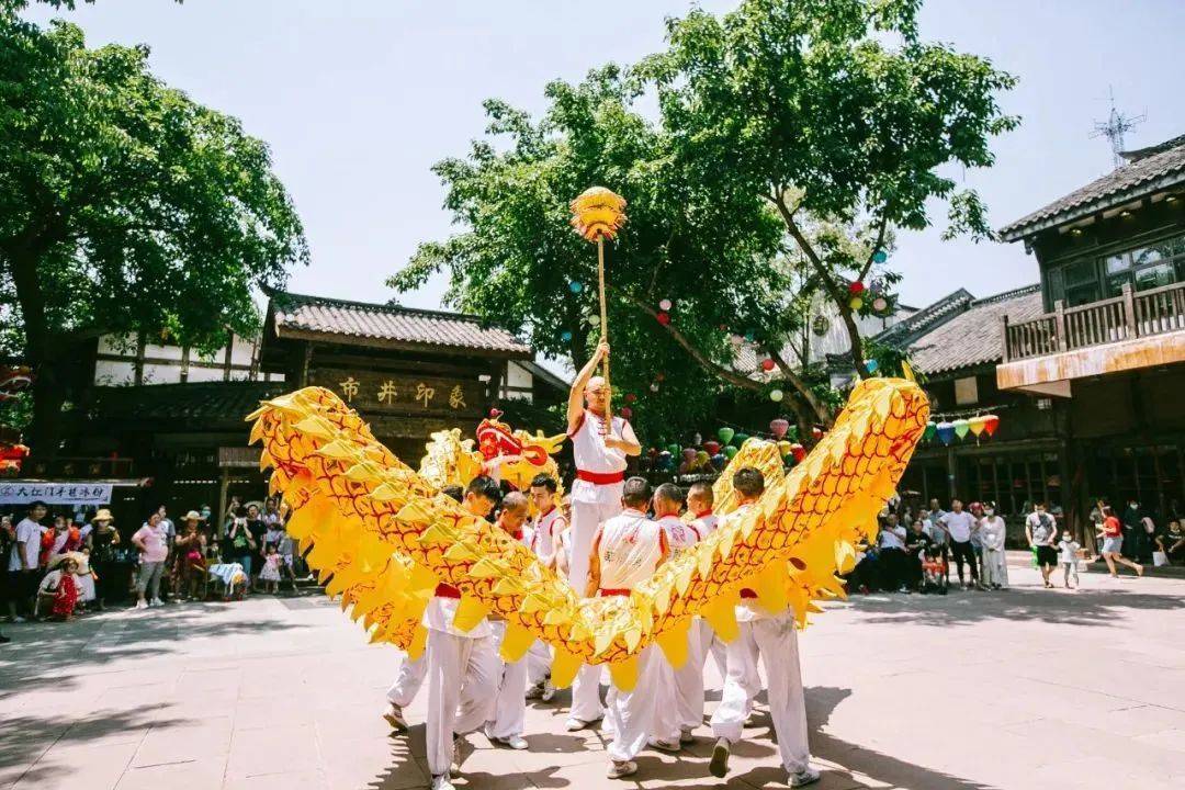 红星带你耍成都 | 国庆乐游天府古镇，活动不断嗨翻天！