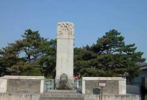 韩国首都有一石碑,与清王朝有关,子民视为国耻,却从没将其销毁_皇太极