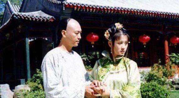 《如懿传》中摔断腿的八阿哥,历史上被骂好色,其实只有两个女人_永璇