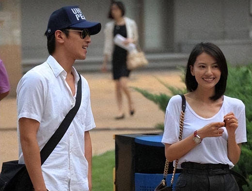 8年后再看高圆圆,才发现她和赵又廷结婚是最正确的