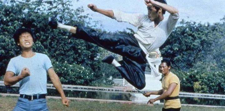 唐山大兄让我们找乐？