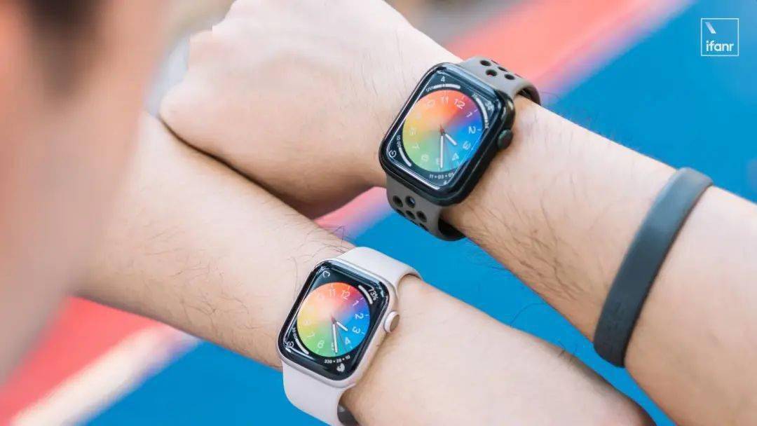 ¿ Apple Watch 飺ˬ watchOS