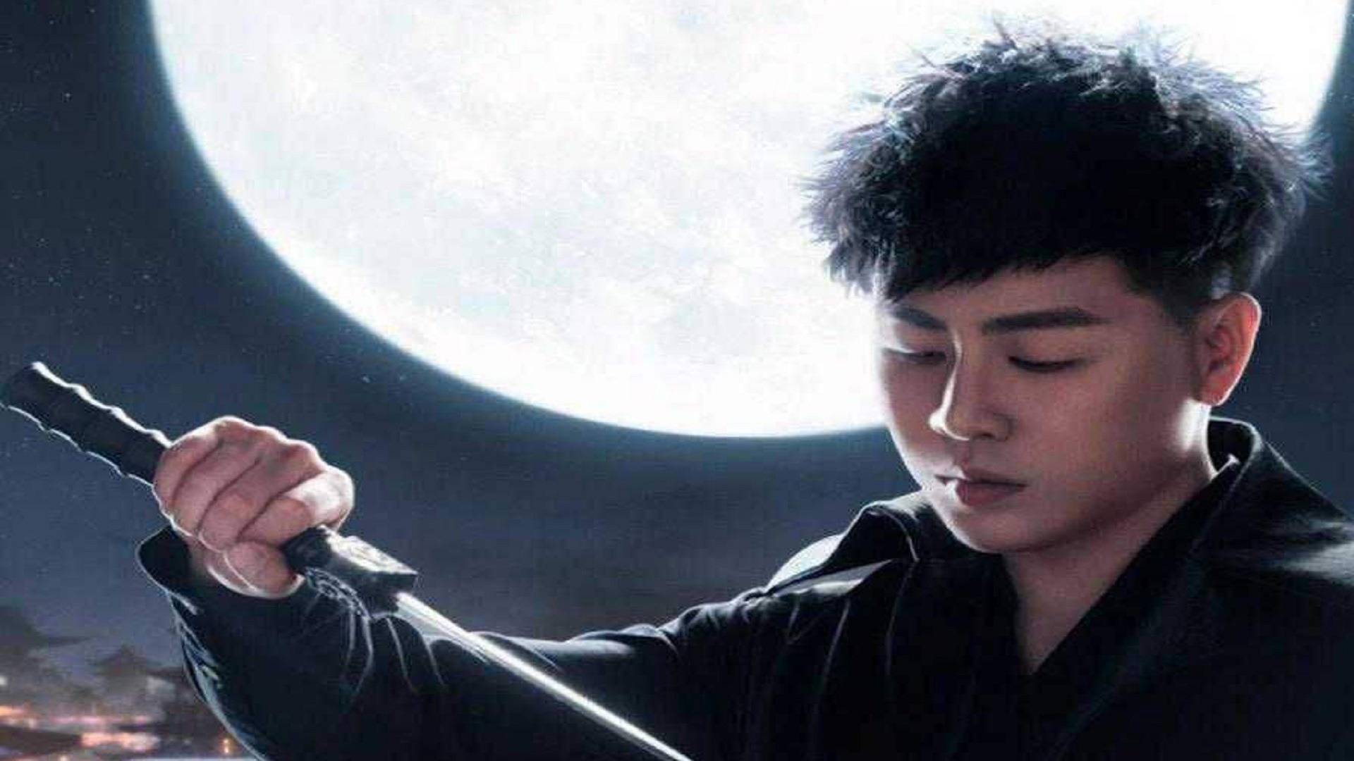 天赐的声音胡彦斌,一首神曲月光，完全不给翻唱留余地。