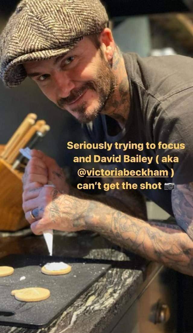 小七甜品师外型太调皮!穿围裙罩不住小肚腩,贝克汉姆甘愿当助手 小七甜品师外型太调皮!穿围裙罩不住小肚腩,贝克汉姆甘愿当助手