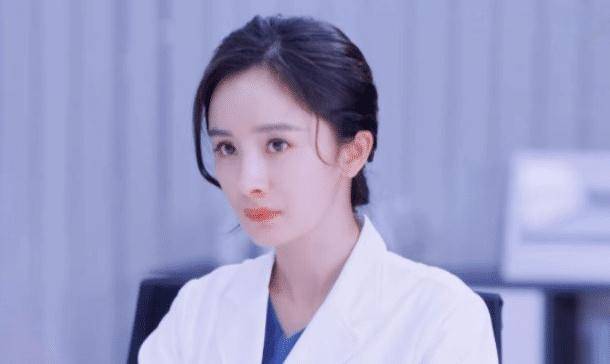 从《恋爱公寓》到杨幂新剧,“投胎式演技”大火,姜瑞佳由此出圈 从《恋爱公寓》到杨幂新剧,“投胎式演技”大火,姜瑞佳由此出圈