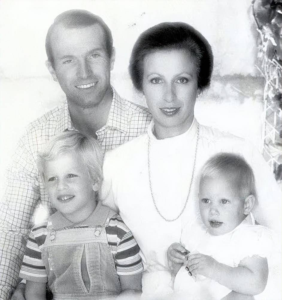 Ů���Ͳ��˹��ϲ����Ů�ˣ�72��Ĺ��������緢��ȴ���ݡ��� ...