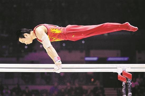 体操世锦赛｜中国队以三金二银收官 男队团体单项表示冷艳
