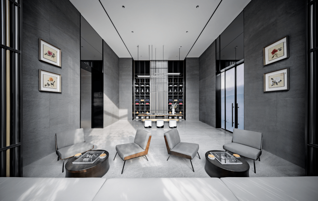 �人��լ�ġ�����������������һ�ر��ۺ���