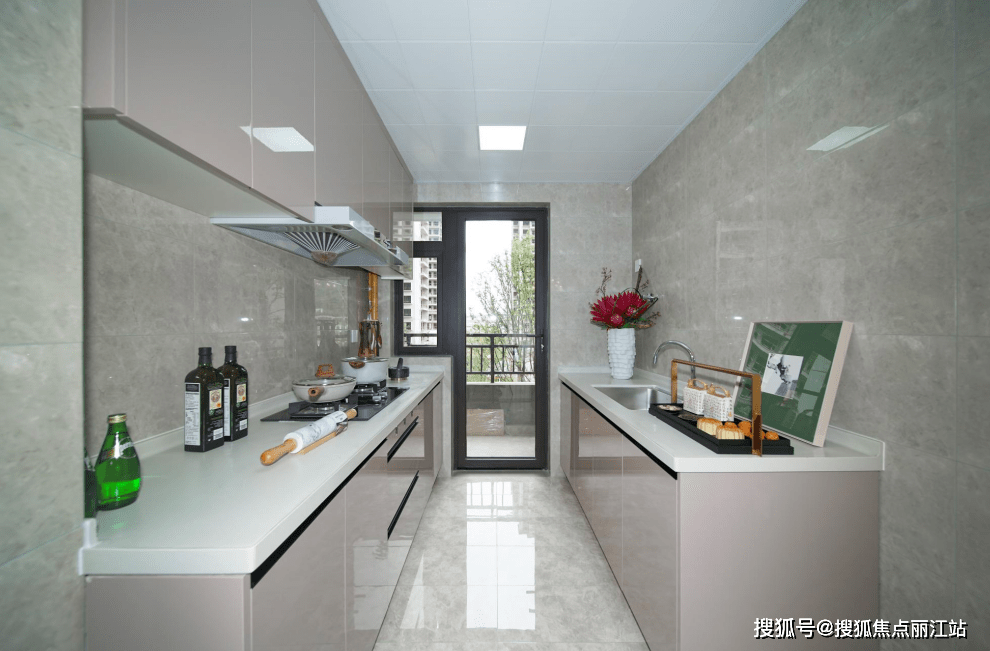 ���������³�������¥���绰0871-68998880